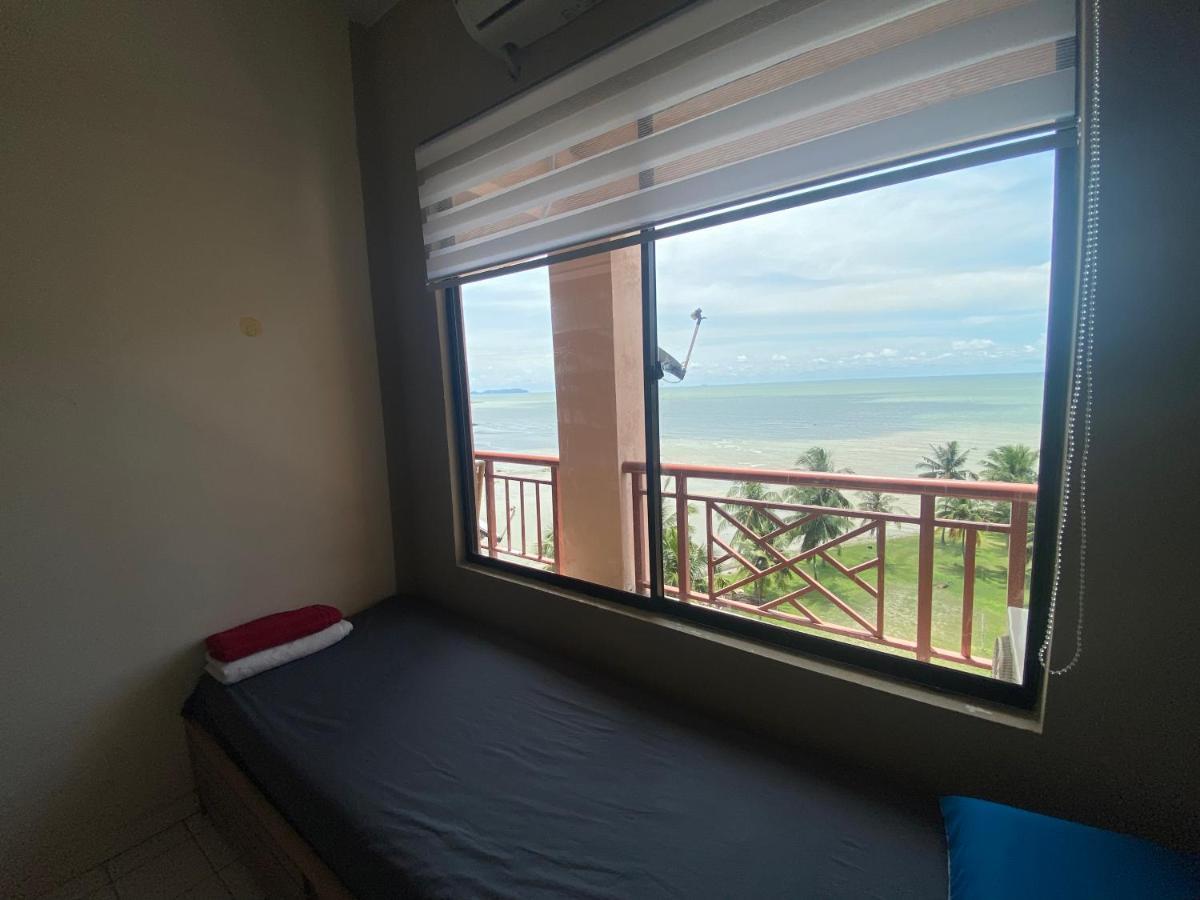 D' Sea View Apartment Port Dickson Extérieur photo